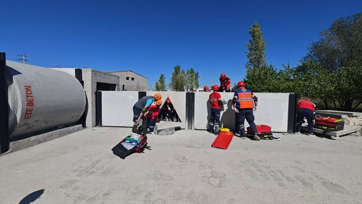 UMKE, Iğdır’da Afet Tatbikatı Yaptı